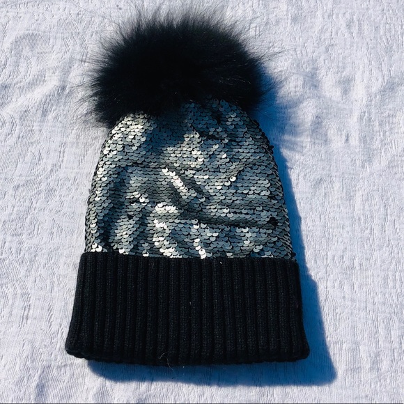Bari Lynn Other - BARI LYNN**Gorgeous Sequins Hat w/ Fur Pom Pom
